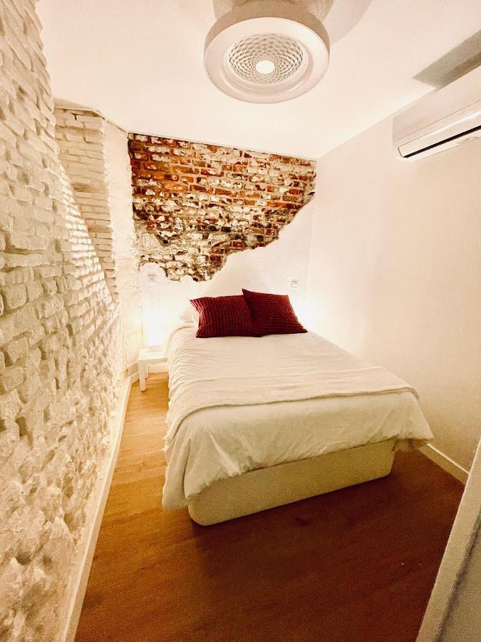 G18_Apartamento Para 8 Con 3 Habitaciones 2 Banos En Chamberi Madrid Exterior photo